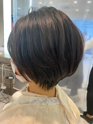 ショート 小顔レイヤー/ ベージュ🤍Rieのヘアスタイル
