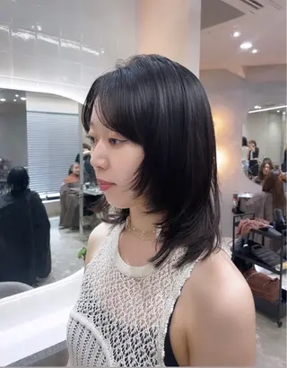 ミディアム YUKI / レイヤーカット🤍のヘアスタイル