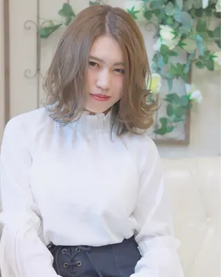 ミディアム カラー パーマ 柳澤 興輝のヘアスタイル