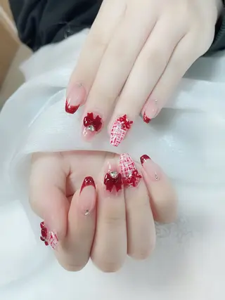 ネイル Amina nail salonのネイルデザイン