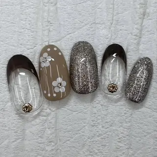 ネイル Nail salon Honey Beeのネイルデザイン