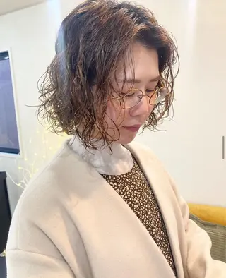 ミディアム パーマ 大阪ヴィーガンサロン KANAKOのヘアスタイル