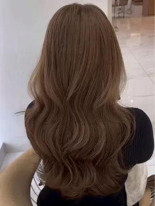 ロング ブリーチなし透明感 カラー/松沢州途のヘアスタイル