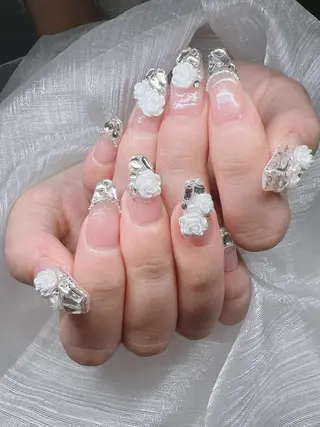 ネイル Lee Nailsのネイルデザイン