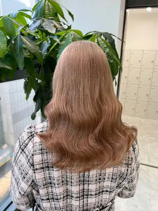 セミロング カラー ヘアアレンジ 🤍THEATER 【公式】札幌🤍🍬のヘアスタイル
