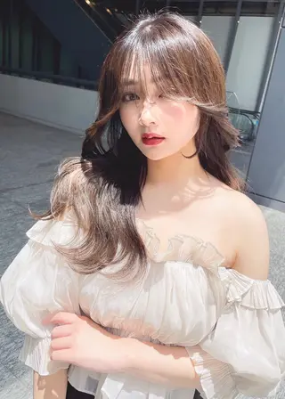 セミロング カラー 木屋元一/透明感 /前髪/ショートボブのヘアスタイル