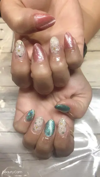 ネイル ✨アン ミユ✨のネイルデザイン