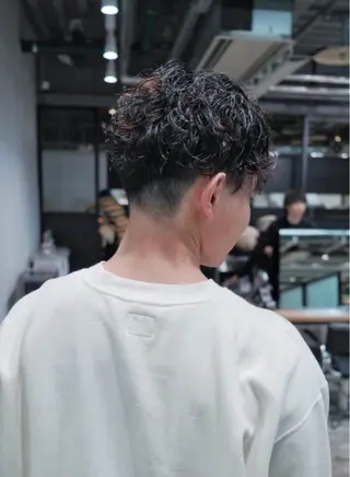 パーマ メンズ 倉田 翔のヘアスタイル