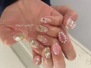 ネイル 齋藤 沙羅のネイルデザイン