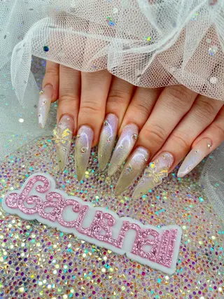 ネイル Nail Salon Lacusのネイルデザイン