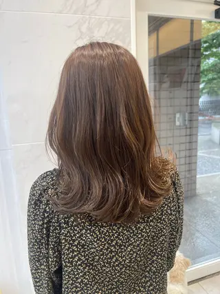 セミロング 中顔面短縮 顔まわり新田大翔のヘアスタイル