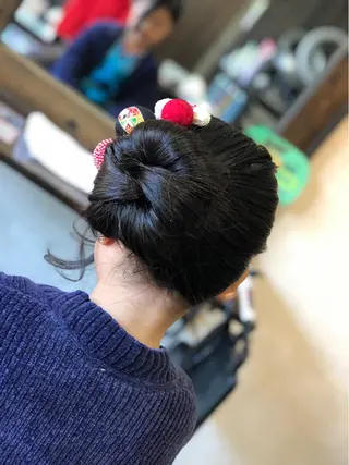 セミロング 松本 亮のヘアスタイル