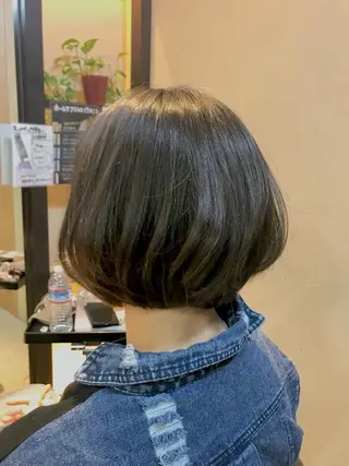 ショート ❣️大人色気レイヤー 美髪縮毛 金山❣️のヘアスタイル