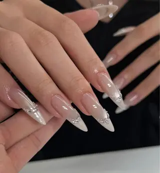 ネイル Minette nailHuongのネイルデザイン