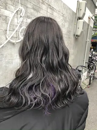 セミロング ブリーチ毛矯正.髪質 改善.髪にドラマをのヘアスタイル