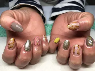 ネイル Li'leaNail AINAのネイルデザイン