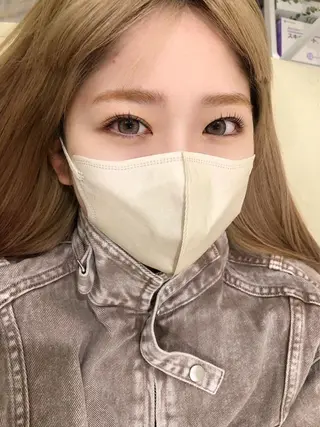 ネイル マツエク・マツパ アイブロウ Nail&eye Belire 新宿のネイルデザイン