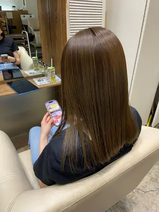 セミロング カラー miku 🫧のヘアスタイル