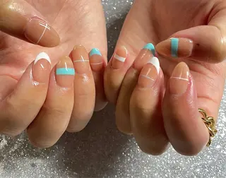 ネイル VIERU 🌈🎀💖のネイルデザイン