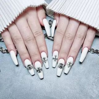 ネイル Ugirl Nail Pinpin🤍のネイルデザイン