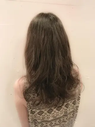 セミロング パーマ 小森谷 亮太のヘアスタイル