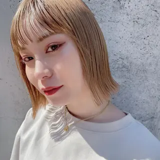 ミディアム カラー 𝑺𝒂𝒌𝒊 🩶マンツーマン施術のヘアスタイル