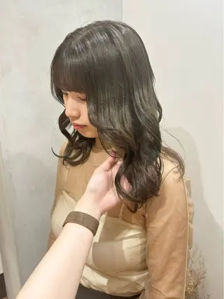ロング カラー ヘアアレンジ Himawari♡ 柔らかいカラーのヘアスタイル