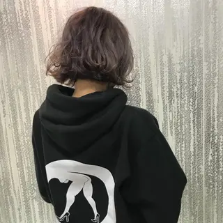 ショート カラー 畑中康志 美髪矯正/ハイトーンのヘアスタイル