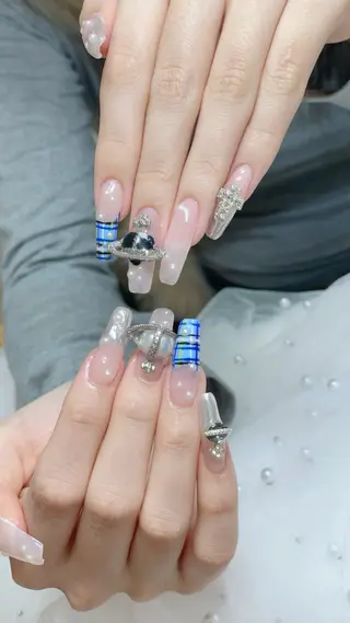 ネイル Crystal Nailのネイルデザイン