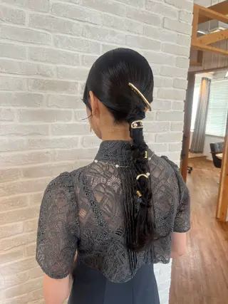 ロング ヘアアレンジ Topstylist YUKIのヘアスタイル