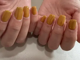 ネイル シンプリーワン 渋谷店🕯️RINAのネイルデザイン