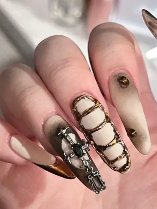 ネイル Eveネイル チップスカルプ専門店のネイルデザイン