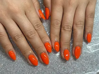 ネイル VIERU 🌈🎀💖のネイルデザイン