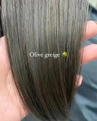 ミディアム やざき ちかのヘアスタイル