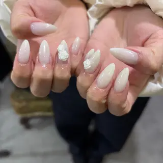 ネイル 栗田 ゆう子のネイルデザイン