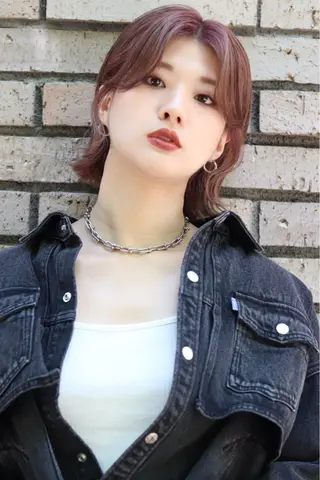 ミディアム 中尾 碧斗のヘアスタイル