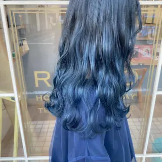 カラー hana ROCCO3rdのヘアスタイル