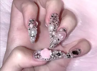 ネイル Theone栄店 松田のネイルデザイン