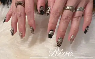 ネイル Reve. 黒澤のネイルデザイン