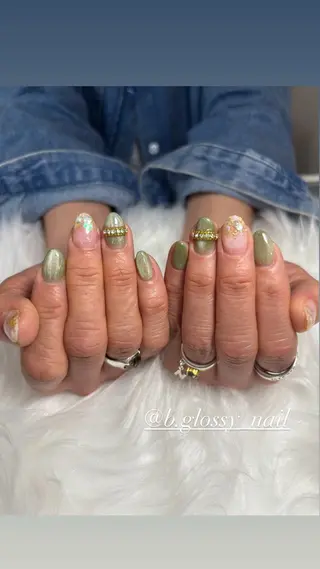 ネイル ビューティーサロン B.glossyのネイルデザイン