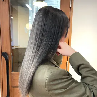 ロング カラー satone 🩵のヘアスタイル