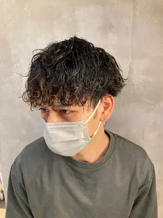 ショート パーマ メンズ 波巻きスパイラルパー マ/シャドウパーマ駿のヘアスタイル