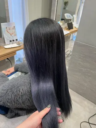 ロング カラー pollen moekaのヘアスタイル