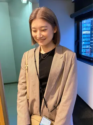 ショート カラー パーマ ヘアアレンジ デザインカラー/ボブ ブリーチカラー/ユリのヘアスタイル