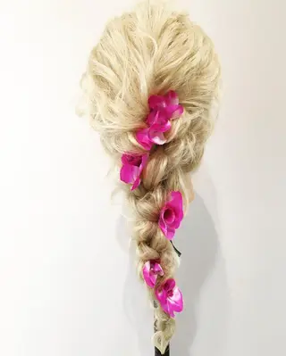 ヘアアレンジ _WHITE高槻店 yusukeのヘアスタイル