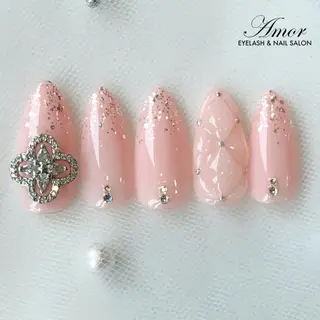 ネイル Nailist Amoのネイルデザイン