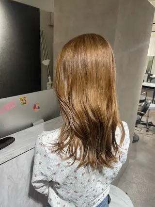 ロング カラー 🩵ハイトーン/ レイヤーYUZU🩵のヘアスタイル