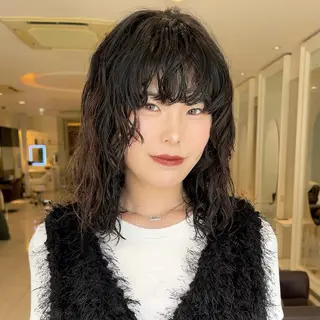 ミディアム パーマ モデル募集/カレン /レイヤーカットのヘアスタイル