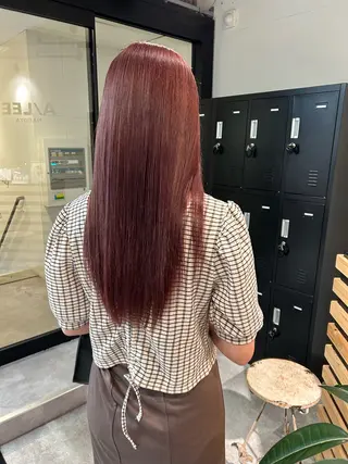 ミディアム カラー ウルフカット レイヤーカット上柿のヘアスタイル