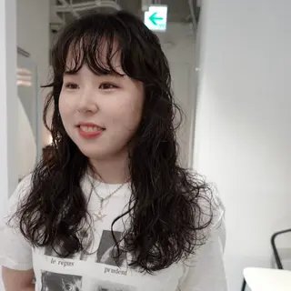 ロング パーマ ヘアアレンジ 🌐サトウ リョウ🌐のヘアスタイル
